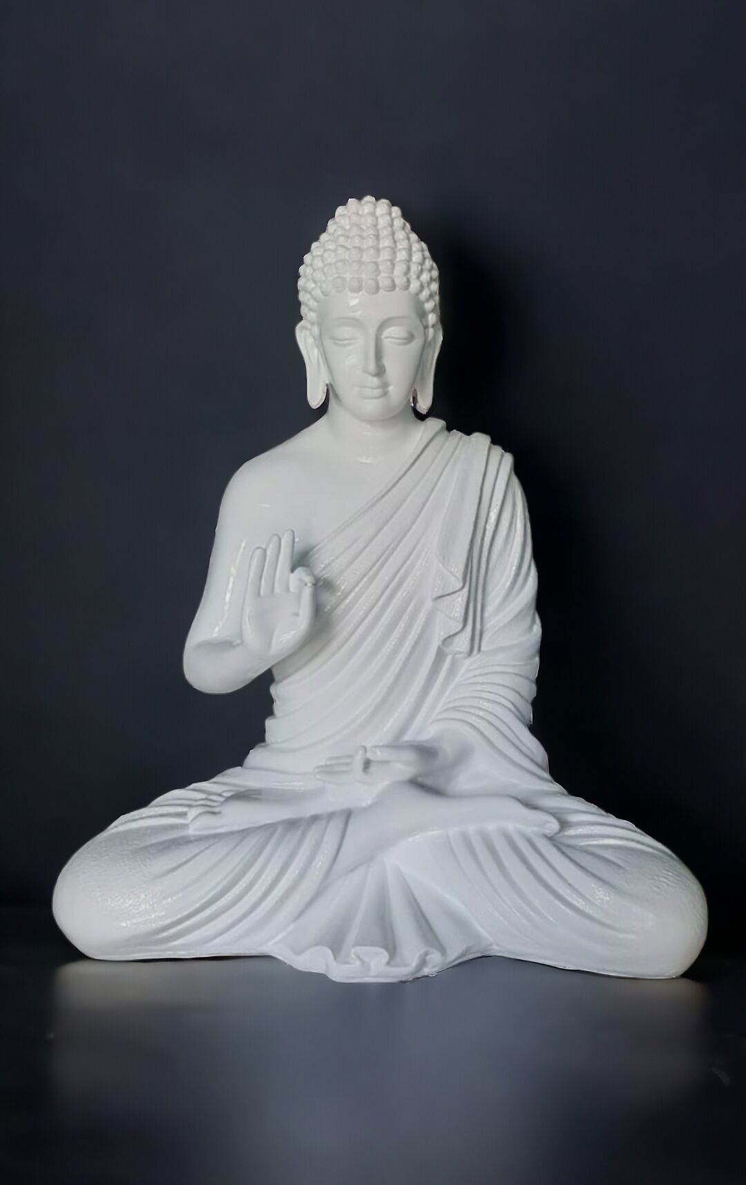 White Meditating Buddha Statue White Meditating Buddha Statue